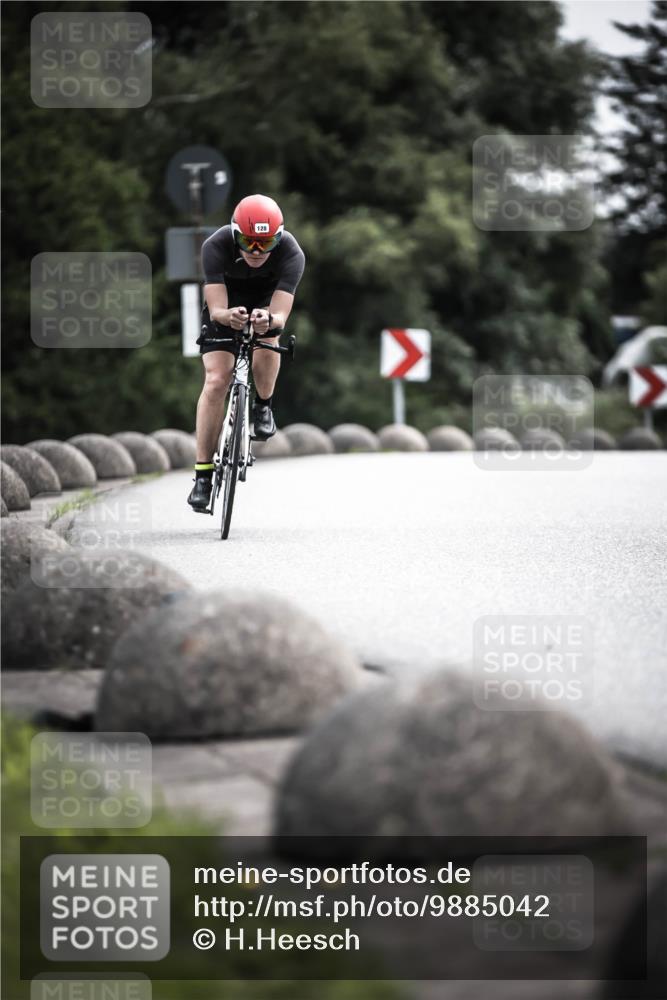 21.06.2026 - 29. Vierlanden-Triathlon H.Heesch http://msf.ph/oto/9885042 21.06.2026 10:36:49 Radfahren 55, 128, 197, 264, 292 meine-sportfotos.de