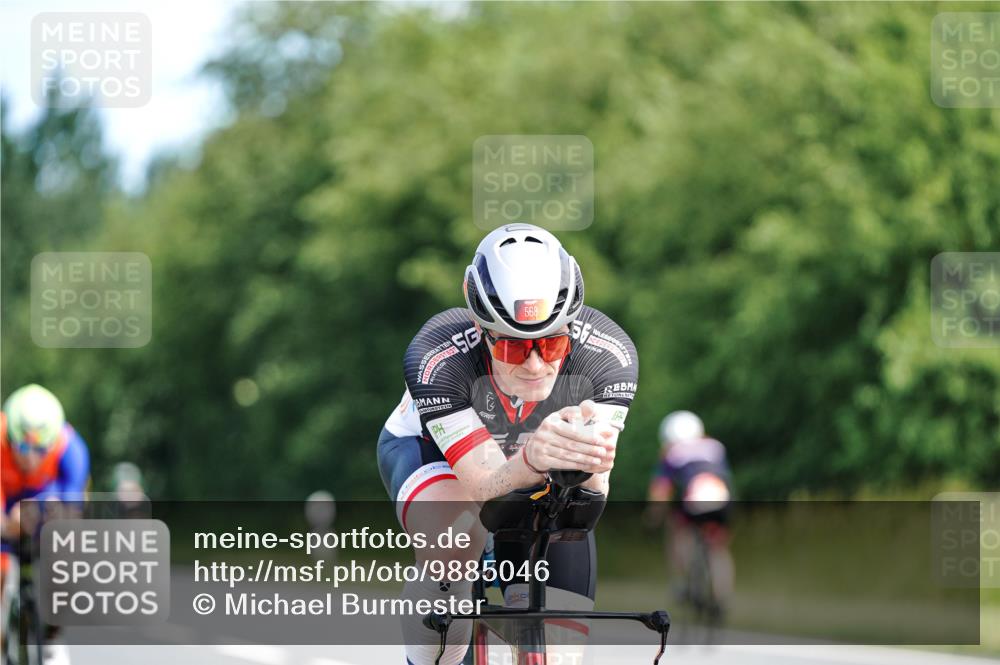 21.06.2026 - Viking Triathlon Michael Burmester http://msf.ph/oto/9885046 21.06.2026 11:20:41 Radfahren 7, 100, 102, 170, 200, 237, 342, 391, 404, 498, 517, 543, 561, 568 meine-sportfotos.de