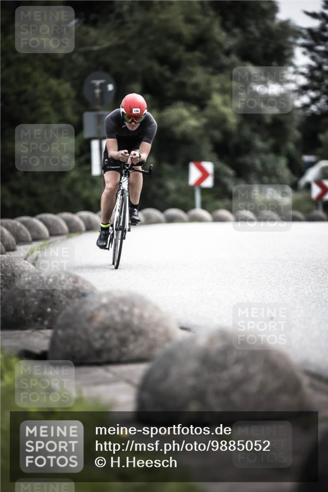 21.06.2026 - 29. Vierlanden-Triathlon H.Heesch http://msf.ph/oto/9885052 21.06.2026 10:36:49 Radfahren 55, 128, 197, 264, 292 meine-sportfotos.de