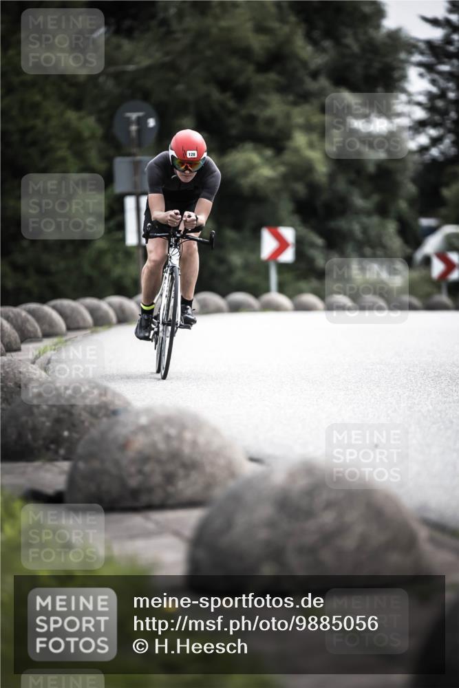 21.06.2026 - 29. Vierlanden-Triathlon H.Heesch http://msf.ph/oto/9885056 21.06.2026 10:36:49 Radfahren 55, 128, 197, 264, 292 meine-sportfotos.de