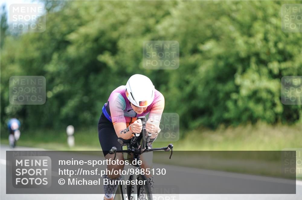 21.06.2026 - Viking Triathlon Michael Burmester http://msf.ph/oto/9885130 21.06.2026 11:20:50 Radfahren 7, 7, 25, 100, 102, 170, 237, 283, 307, 342, 374, 498, 517, 547, 561, 606, 667 meine-sportfotos.de