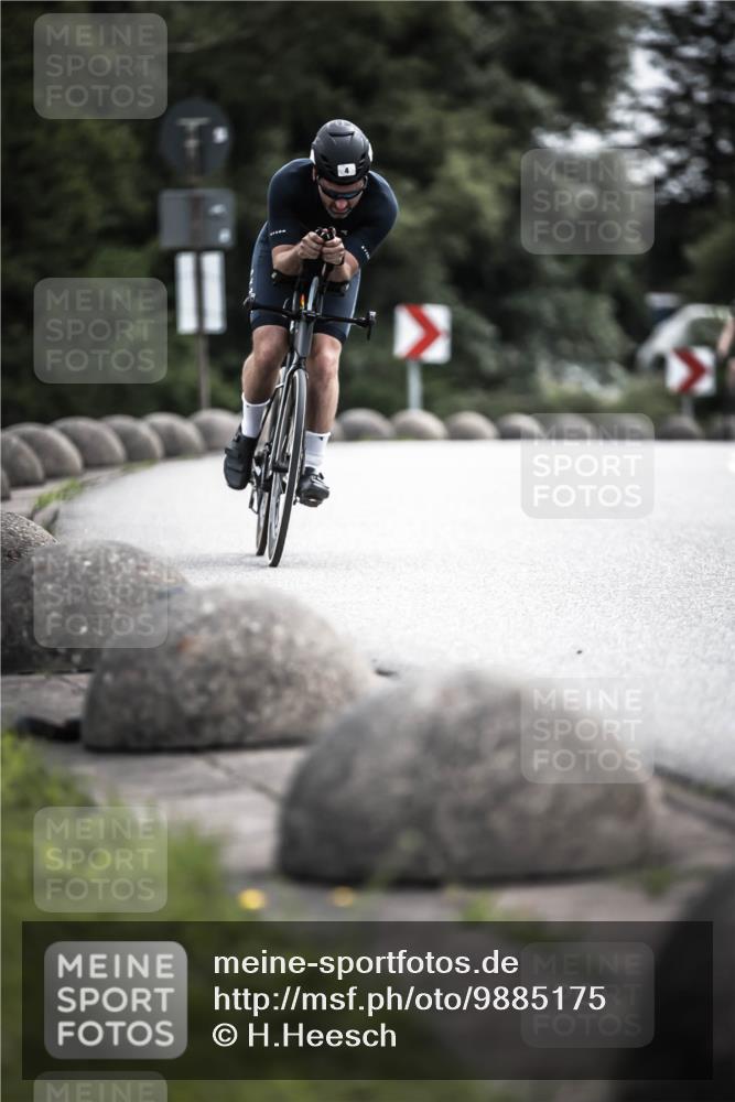 21.06.2026 - 29. Vierlanden-Triathlon H.Heesch http://msf.ph/oto/9885175 21.06.2026 10:37:02 Radfahren 4, 40, 354 meine-sportfotos.de