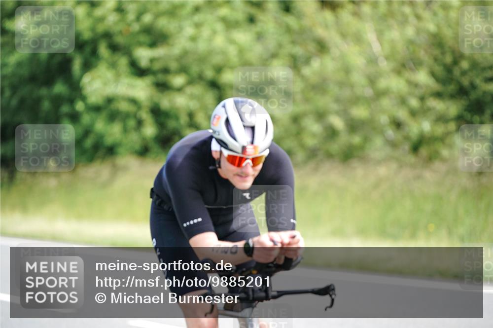 21.06.2026 - Viking Triathlon Michael Burmester http://msf.ph/oto/9885201 21.06.2026 11:21:19 Radfahren 24, 40, 43, 76, 76, 82, 203, 285, 328, 365, 380, 427, 433, 433, 575, 648 meine-sportfotos.de