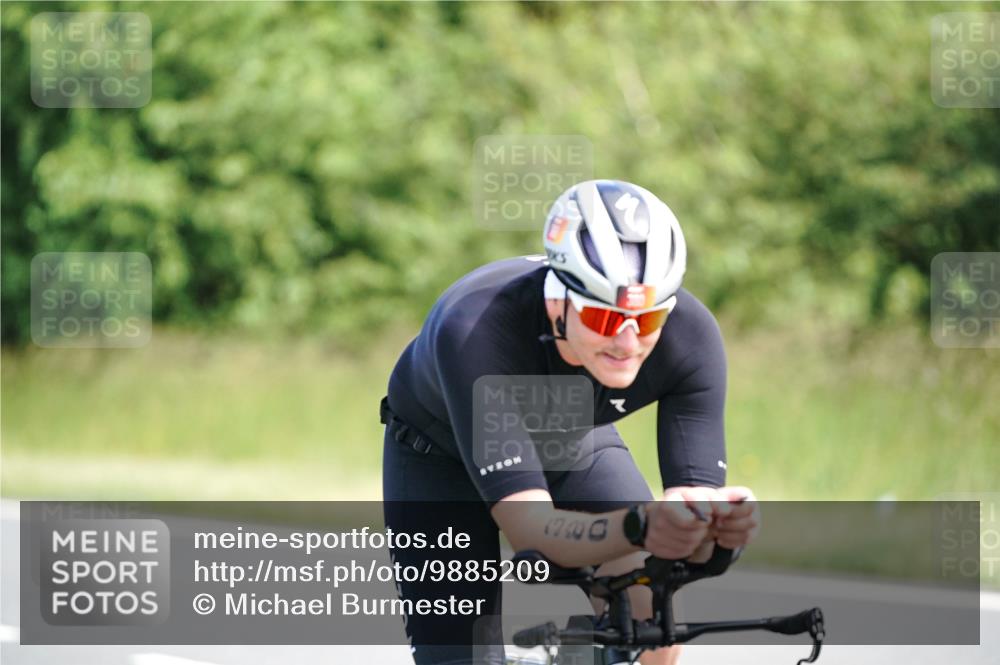 21.06.2026 - Viking Triathlon Michael Burmester http://msf.ph/oto/9885209 21.06.2026 11:21:19 Radfahren 24, 40, 43, 76, 76, 82, 203, 285, 328, 365, 380, 427, 433, 433, 575, 648 meine-sportfotos.de