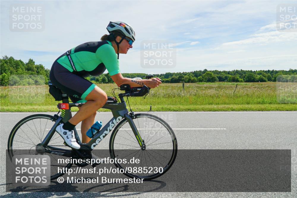 21.06.2026 - Viking Triathlon Michael Burmester http://msf.ph/oto/9885230 21.06.2026 11:32:24 Radfahren 22, 153, 168, 193, 351, 400, 479, 511, 530, 666 meine-sportfotos.de