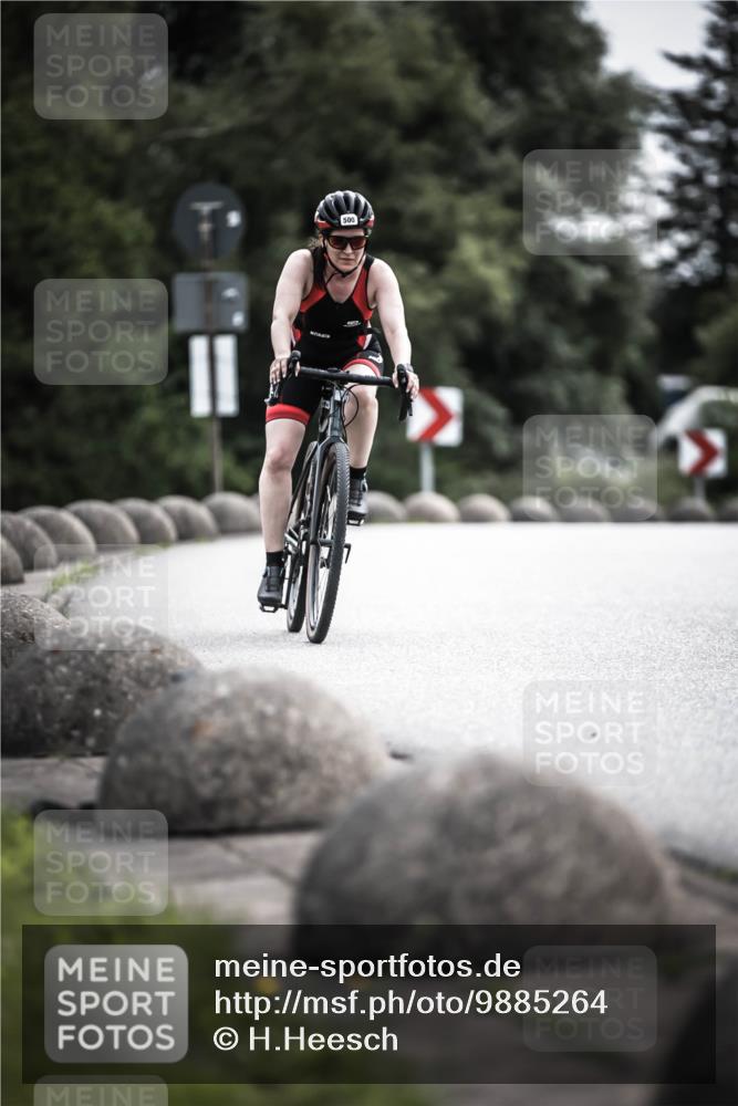 21.06.2026 - 29. Vierlanden-Triathlon H.Heesch http://msf.ph/oto/9885264 21.06.2026 10:37:08 Radfahren 7, 40, 61, 500 meine-sportfotos.de
