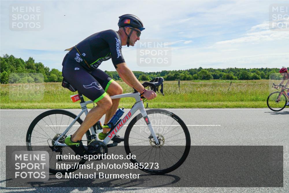 21.06.2026 - Viking Triathlon Michael Burmester http://msf.ph/oto/9885273 21.06.2026 11:32:44 Radfahren 33, 71, 114, 151, 233, 248, 392, 398, 415, 447, 550, 627, 627, 636, 637, 641, 666 meine-sportfotos.de
