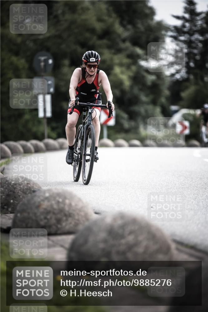 21.06.2026 - 29. Vierlanden-Triathlon H.Heesch http://msf.ph/oto/9885276 21.06.2026 10:37:08 Radfahren 7, 40, 61, 500 meine-sportfotos.de