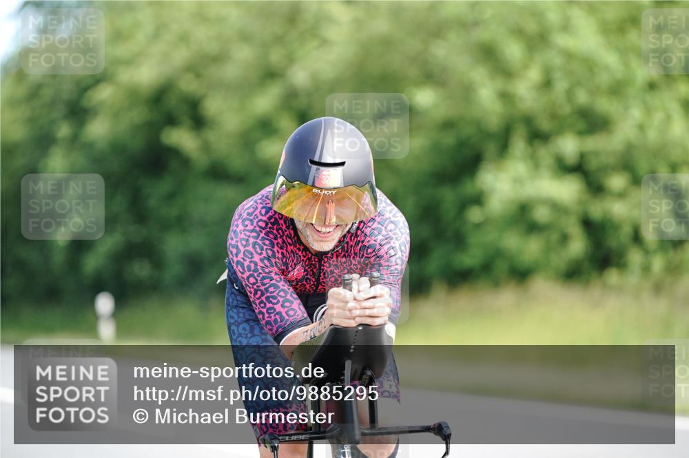 21.06.2026 - Viking Triathlon Michael Burmester http://msf.ph/oto/9885295 21.06.2026 11:21:41 Radfahren 24, 26, 40, 51, 76, 92, 171, 203, 269, 285, 298, 328, 640, 648 meine-sportfotos.de