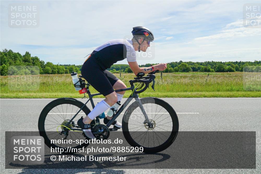 21.06.2026 - Viking Triathlon Michael Burmester http://msf.ph/oto/9885299 21.06.2026 11:32:47 Radfahren 33, 71, 114, 151, 233, 248, 392, 398, 414, 415, 447, 550, 627, 627, 636, 637, 641 meine-sportfotos.de