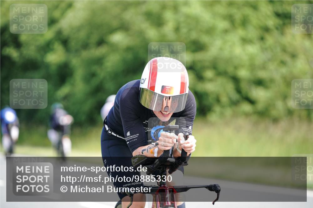 21.06.2026 - Viking Triathlon Michael Burmester http://msf.ph/oto/9885330 21.06.2026 11:21:44 Radfahren 24, 26, 40, 51, 76, 92, 171, 194, 203, 205, 269, 298, 328, 640, 648, 652 meine-sportfotos.de