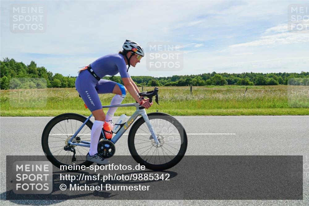 21.06.2026 - Viking Triathlon Michael Burmester http://msf.ph/oto/9885342 21.06.2026 11:33:05 Radfahren 69, 71, 107, 137, 233, 243, 265, 274, 377, 414, 423, 452, 516, 574 meine-sportfotos.de