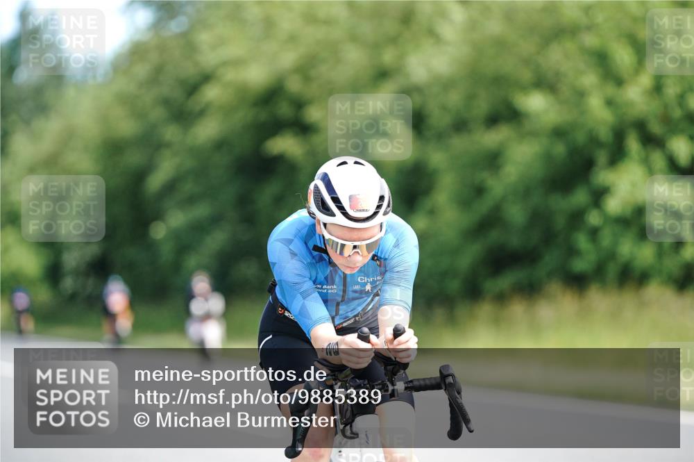 21.06.2026 - Viking Triathlon Michael Burmester http://msf.ph/oto/9885389 21.06.2026 11:21:57 Radfahren 26, 92, 178, 194, 205, 269, 603, 652 meine-sportfotos.de