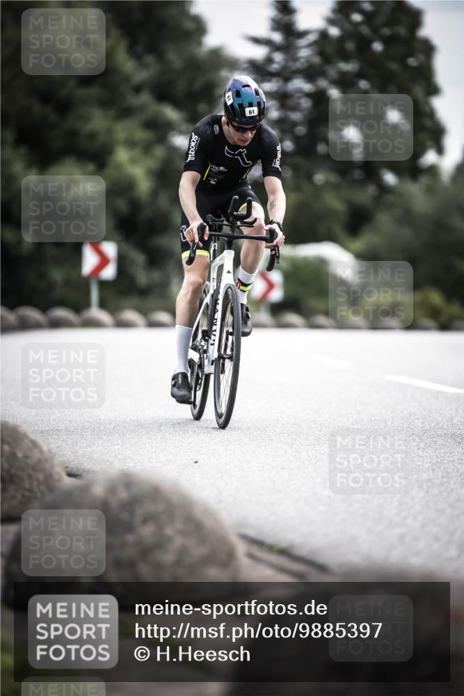 21.06.2026 - 29. Vierlanden-Triathlon H.Heesch http://msf.ph/oto/9885397 21.06.2026 10:37:14 Radfahren 7, 61, 161, 345, 500 meine-sportfotos.de