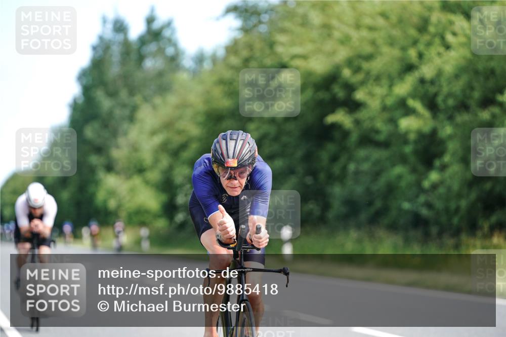 21.06.2026 - Viking Triathlon Michael Burmester http://msf.ph/oto/9885418 21.06.2026 11:22:04 Radfahren 26, 92, 178, 194, 205, 385, 603, 652 meine-sportfotos.de