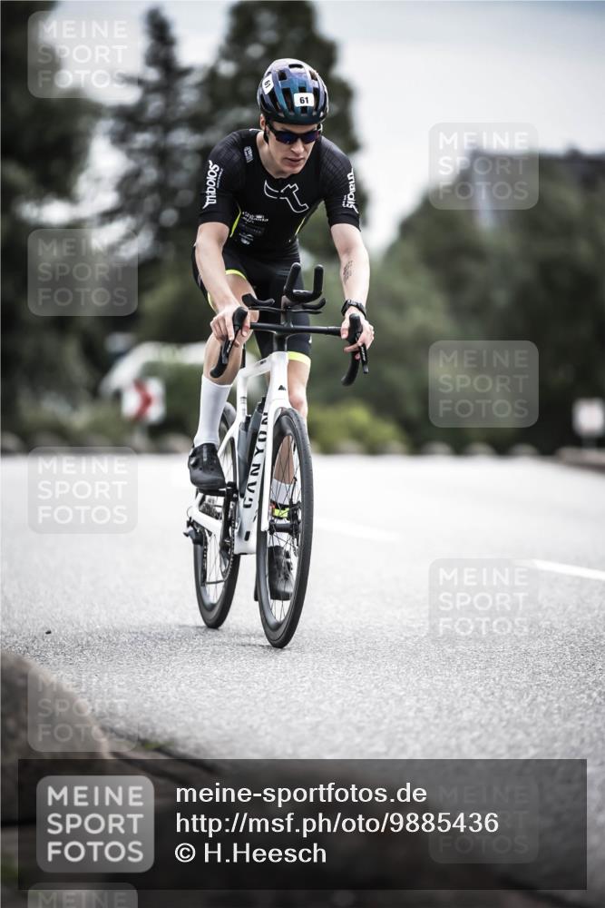 21.06.2026 - 29. Vierlanden-Triathlon H.Heesch http://msf.ph/oto/9885436 21.06.2026 10:37:14 Radfahren 7, 61, 161, 345, 500 meine-sportfotos.de