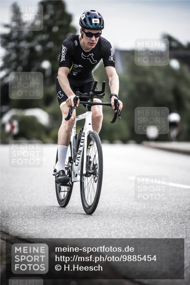 21.06.2026 - 29. Vierlanden-Triathlon H.Heesch http://msf.ph/oto/9885454 21.06.2026 10:37:14 Radfahren 7, 61, 161, 345, 500 meine-sportfotos.de