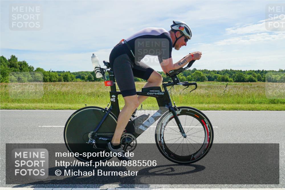 21.06.2026 - Viking Triathlon Michael Burmester http://msf.ph/oto/9885506 21.06.2026 11:35:36 Radfahren 147, 183, 209, 213, 354, 363, 448, 449, 458, 662 meine-sportfotos.de