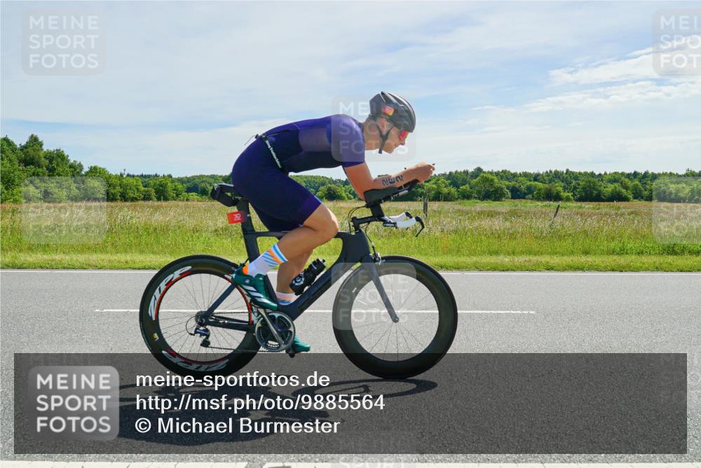 21.06.2026 - Viking Triathlon Michael Burmester http://msf.ph/oto/9885564 21.06.2026 11:35:53 Radfahren 147, 179, 183, 209, 221, 262, 324, 354, 436, 448, 449, 470, 505, 533, 650 meine-sportfotos.de
