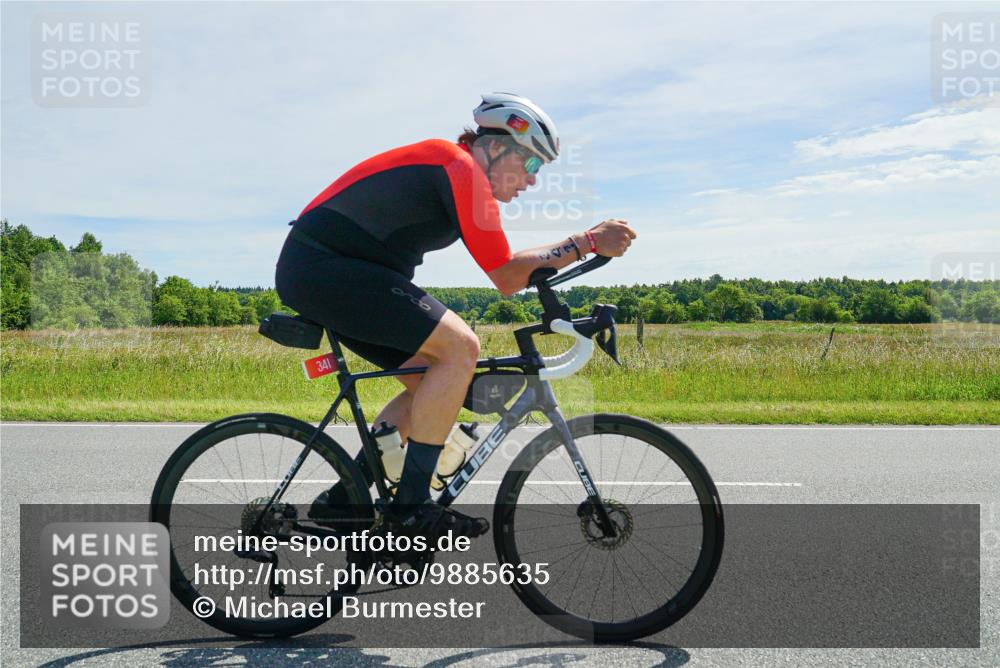 21.06.2026 - Viking Triathlon Michael Burmester http://msf.ph/oto/9885635 21.06.2026 11:36:46 Radfahren 42, 134, 158, 177, 225, 330, 341, 551, 577, 623 meine-sportfotos.de