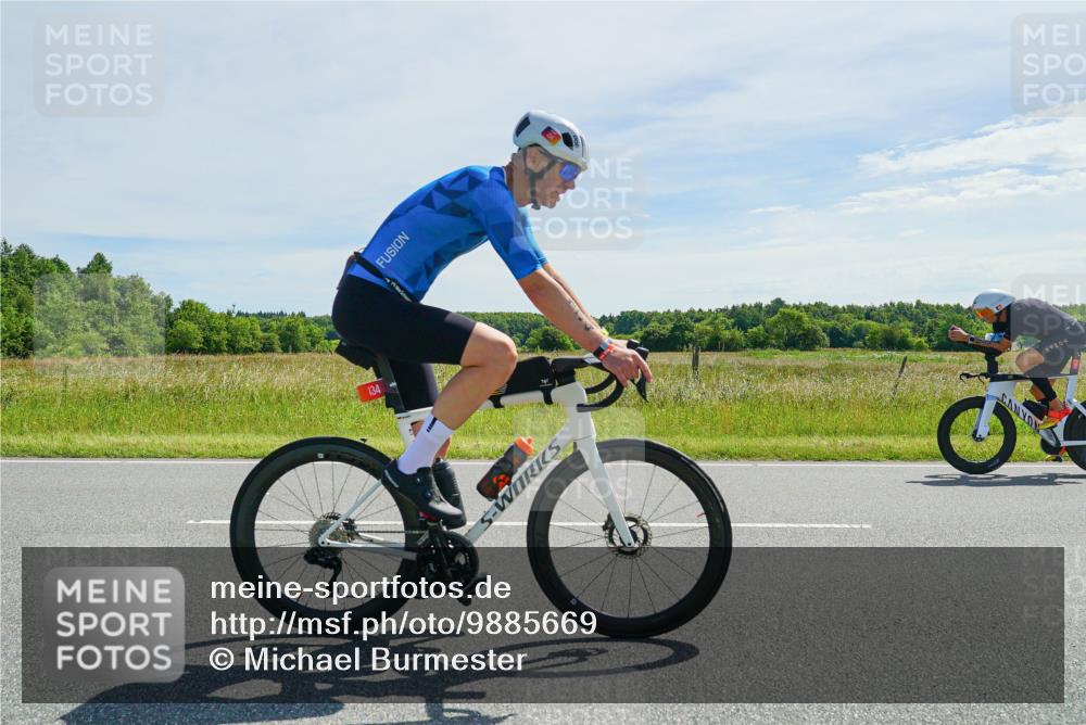 21.06.2026 - Viking Triathlon Michael Burmester http://msf.ph/oto/9885669 21.06.2026 11:36:58 Radfahren 134, 158, 177, 225, 330, 577, 609, 667 meine-sportfotos.de