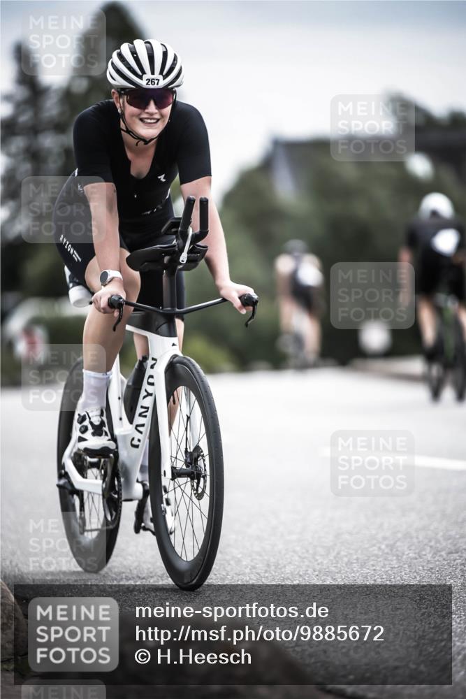 21.06.2026 - 29. Vierlanden-Triathlon H.Heesch http://msf.ph/oto/9885672 21.06.2026 10:37:36 Radfahren 267, 361, 395 meine-sportfotos.de