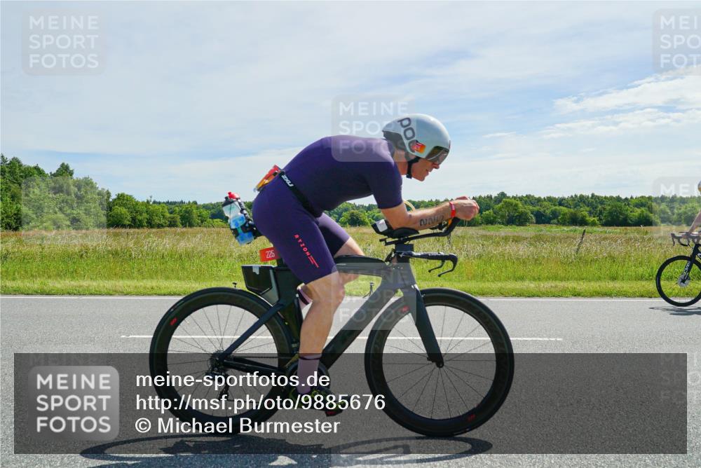 21.06.2026 - Viking Triathlon Michael Burmester http://msf.ph/oto/9885676 21.06.2026 11:36:59 Radfahren 134, 158, 177, 225, 330, 577, 609, 667 meine-sportfotos.de