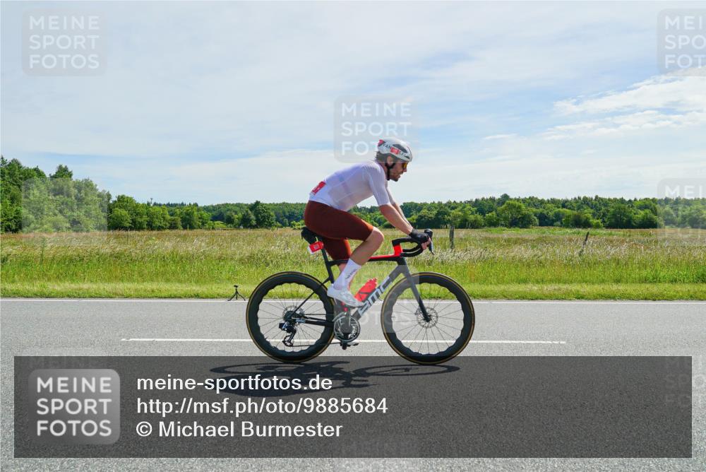 21.06.2026 - Viking Triathlon Michael Burmester http://msf.ph/oto/9885684 21.06.2026 11:37:13 Radfahren 271, 312, 312, 329, 332, 609, 667 meine-sportfotos.de