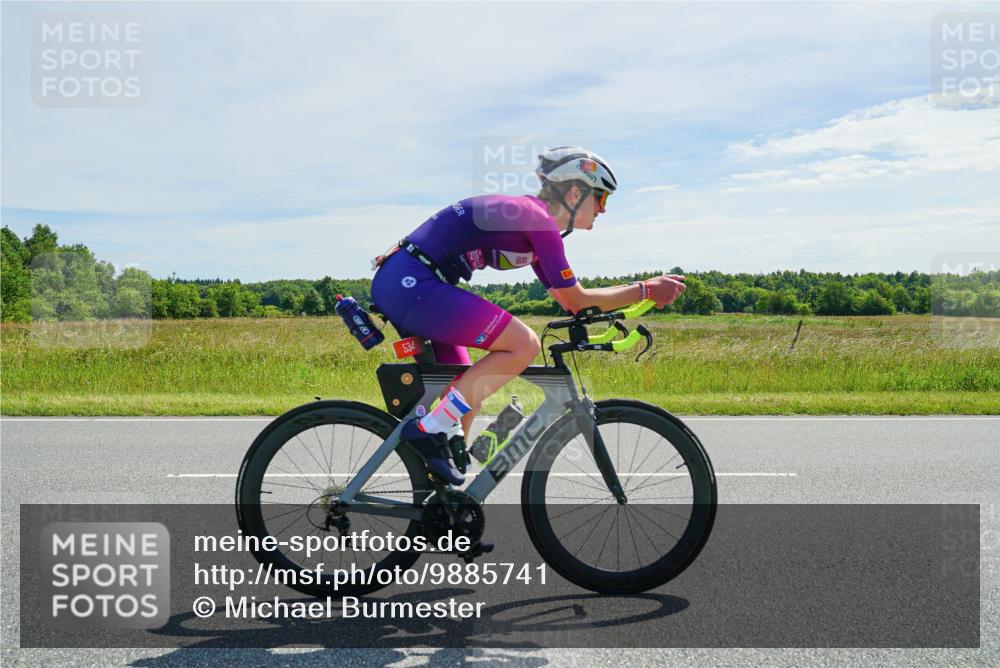 21.06.2026 - Viking Triathlon Michael Burmester http://msf.ph/oto/9885741 21.06.2026 11:38:03 Radfahren 13, 17, 30, 48, 54, 170, 200, 230, 238, 249, 251, 310, 343, 352, 391, 444, 472, 534, 568, 620, 635 meine-sportfotos.de