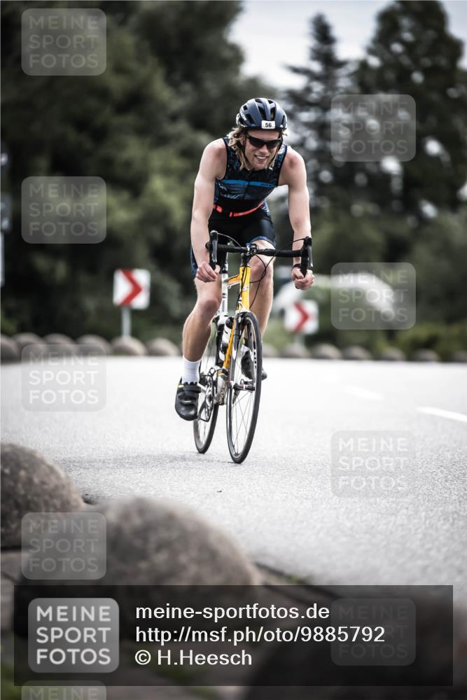 21.06.2026 - 29. Vierlanden-Triathlon H.Heesch http://msf.ph/oto/9885792 21.06.2026 10:38:47 Radfahren 56, 82 meine-sportfotos.de