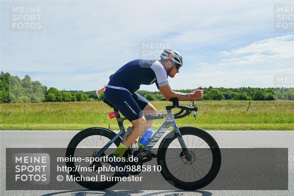 21.06.2026 - Viking Triathlon Michael Burmester http://msf.ph/oto/9885810 21.06.2026 11:39:00 Radfahren 100, 102, 105, 171, 276, 306, 326, 531, 605, 606, 617, 638, 648 meine-sportfotos.de
