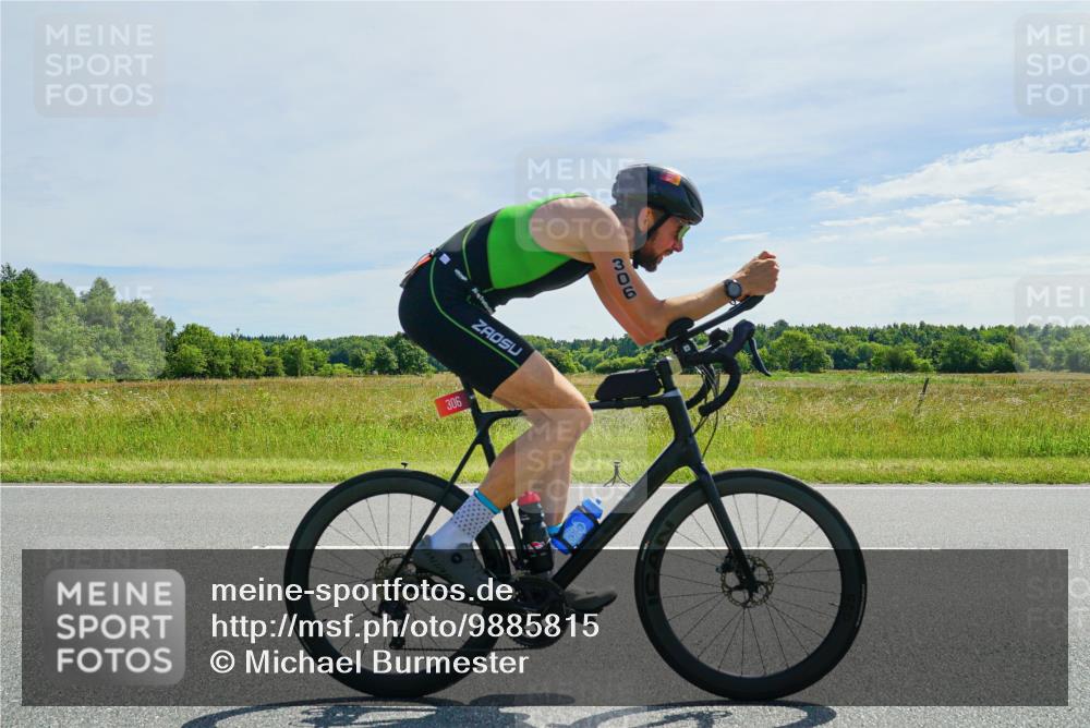 21.06.2026 - Viking Triathlon Michael Burmester http://msf.ph/oto/9885815 21.06.2026 11:39:04 Radfahren 51, 73, 102, 105, 126, 276, 306, 326, 531, 606, 617 meine-sportfotos.de