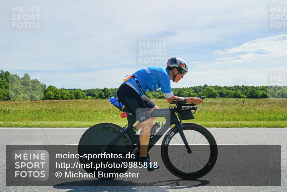 21.06.2026 - Viking Triathlon Michael Burmester http://msf.ph/oto/9885818 21.06.2026 11:39:07 Radfahren 51, 73, 102, 105, 126, 273, 276, 306, 326, 523, 606, 617 meine-sportfotos.de