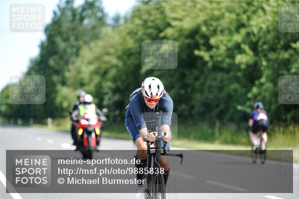 21.06.2026 - Viking Triathlon Michael Burmester http://msf.ph/oto/9885838 21.06.2026 11:25:19 Radfahren 20, 59, 81, 81, 83, 84, 106, 113, 132, 160, 160, 224, 491, 502, 504 meine-sportfotos.de