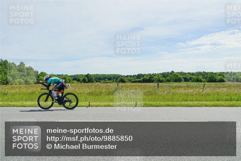 21.06.2026 - Viking Triathlon Michael Burmester http://msf.ph/oto/9885850 21.06.2026 11:39:39 Radfahren 2, 19, 192, 194, 223 meine-sportfotos.de