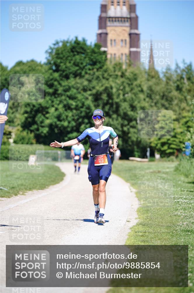 21.06.2026 - Viking Triathlon Michael Burmester http://msf.ph/oto/9885854 21.06.2026 16:10:54 Radfahren  meine-sportfotos.de