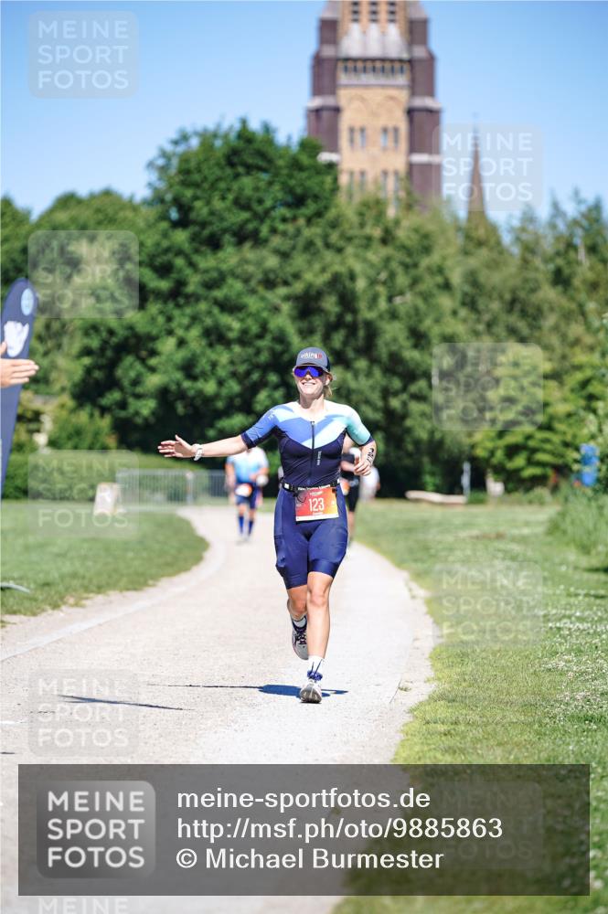 21.06.2026 - Viking Triathlon Michael Burmester http://msf.ph/oto/9885863 21.06.2026 16:10:54 Radfahren  meine-sportfotos.de