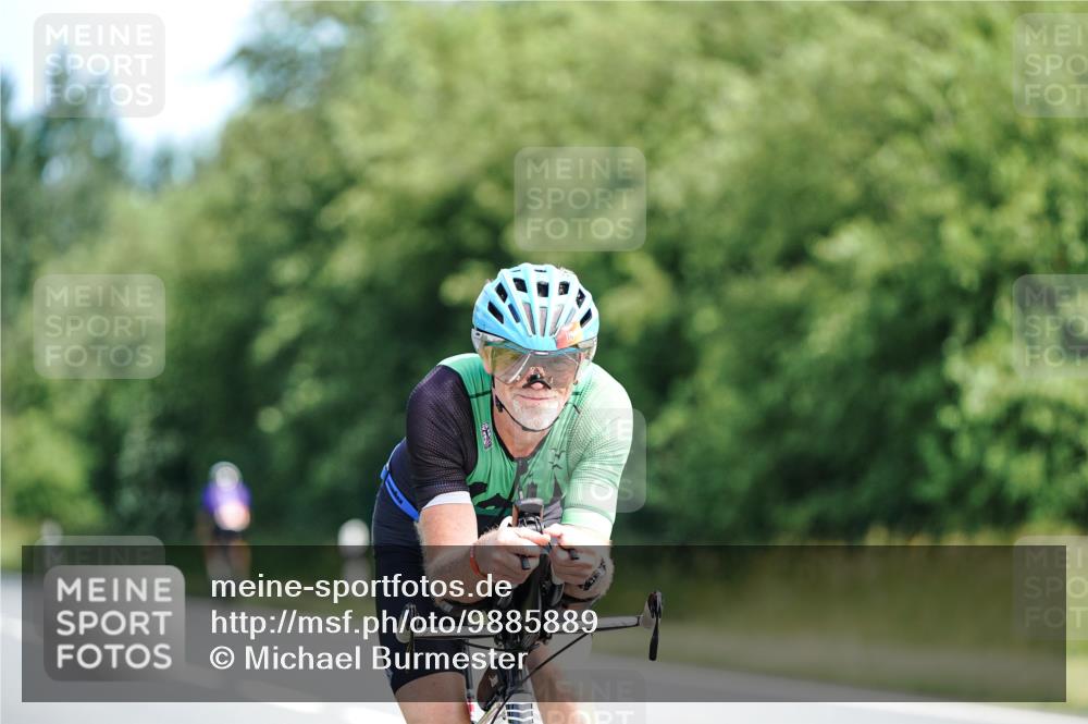 21.06.2026 - Viking Triathlon Michael Burmester http://msf.ph/oto/9885889 21.06.2026 11:25:32 Radfahren 81, 84, 113, 119, 132, 160, 176, 224, 256, 264, 309, 347, 401, 419, 426, 491, 565, 664, 669 meine-sportfotos.de