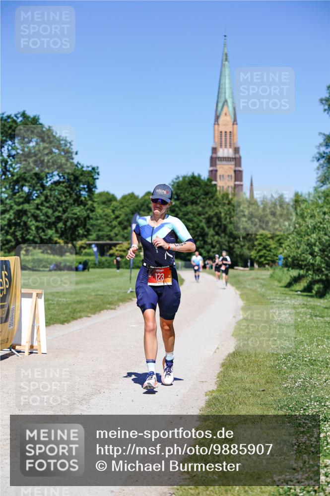 21.06.2026 - Viking Triathlon Michael Burmester http://msf.ph/oto/9885907 21.06.2026 16:10:58 Radfahren  meine-sportfotos.de