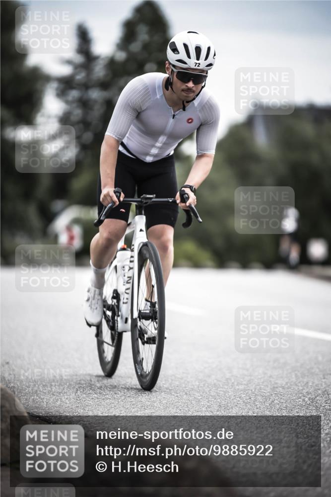 21.06.2026 - 29. Vierlanden-Triathlon H.Heesch http://msf.ph/oto/9885922 21.06.2026 10:39:09 Radfahren 72, 181 meine-sportfotos.de