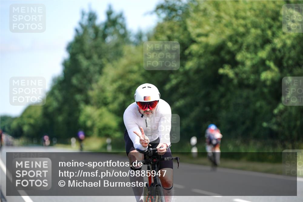 21.06.2026 - Viking Triathlon Michael Burmester http://msf.ph/oto/9885947 21.06.2026 11:25:39 Radfahren 84, 113, 119, 132, 160, 176, 256, 264, 309, 309, 347, 401, 419, 426, 456, 474, 565, 664, 669 meine-sportfotos.de