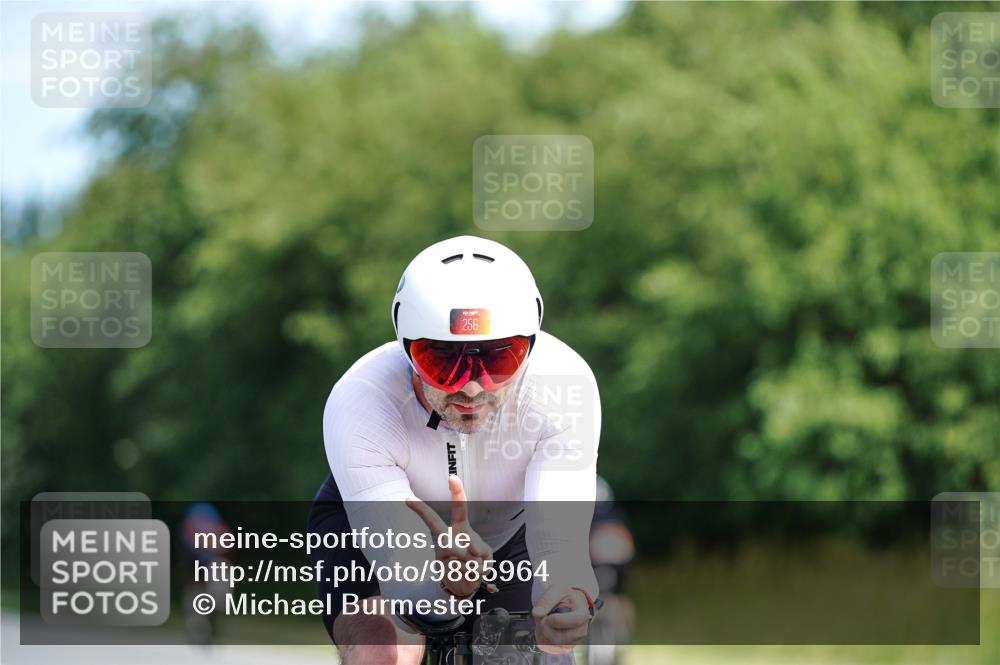 21.06.2026 - Viking Triathlon Michael Burmester http://msf.ph/oto/9885964 21.06.2026 11:25:39 Radfahren 84, 113, 119, 132, 160, 176, 256, 264, 309, 309, 347, 401, 419, 426, 456, 474, 565, 664, 669 meine-sportfotos.de