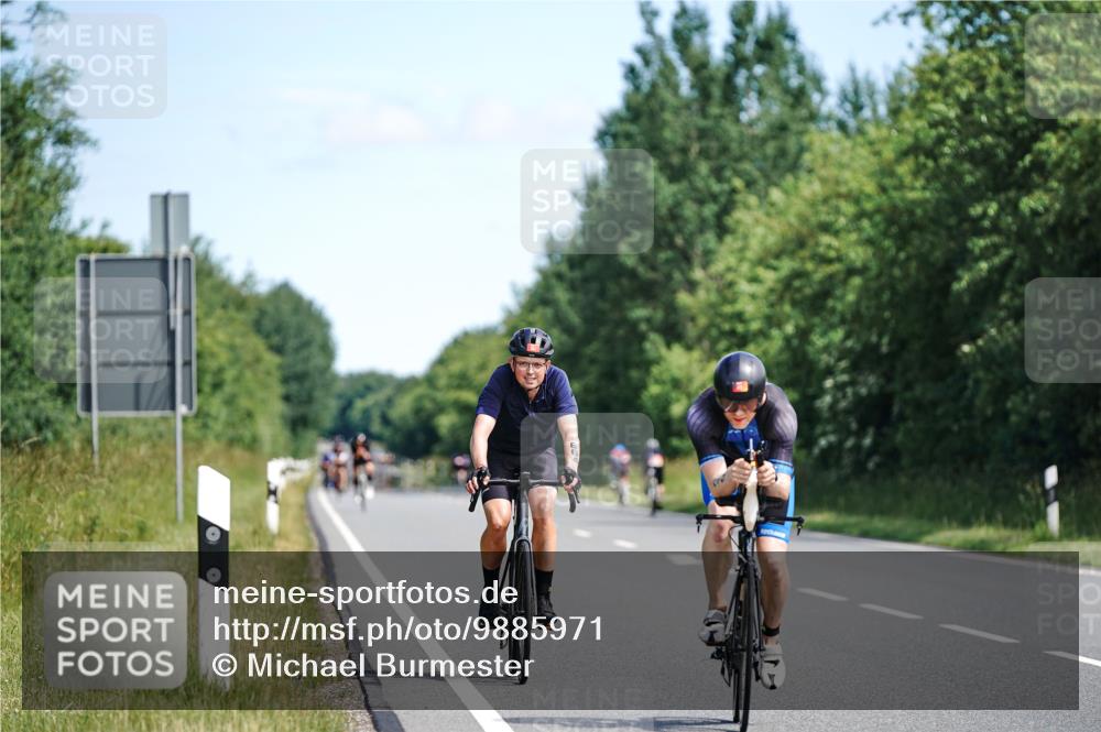 21.06.2026 - Viking Triathlon Michael Burmester http://msf.ph/oto/9885971 21.06.2026 11:25:49 Radfahren 86, 119, 169, 176, 189, 264, 309, 309, 347, 401, 419, 426, 456, 474, 526, 527, 565, 645, 664 meine-sportfotos.de