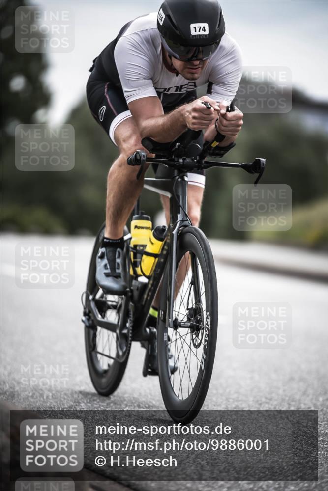 21.06.2026 - 29. Vierlanden-Triathlon H.Heesch http://msf.ph/oto/9886001 21.06.2026 10:39:19 Radfahren 174, 181, 358 meine-sportfotos.de