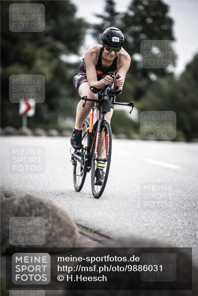 21.06.2026 - 29. Vierlanden-Triathlon H.Heesch http://msf.ph/oto/9886031 21.06.2026 10:39:37 Radfahren 23, 30, 198, 274, 277 meine-sportfotos.de