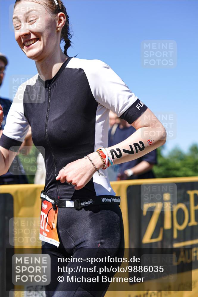 21.06.2026 - Viking Triathlon Michael Burmester http://msf.ph/oto/9886035 21.06.2026 16:11:15 Radfahren  meine-sportfotos.de