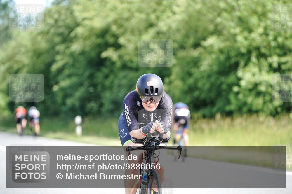 21.06.2026 - Viking Triathlon Michael Burmester http://msf.ph/oto/9886056 21.06.2026 11:26:06 Radfahren 52, 58, 86, 133, 133, 165, 169, 189, 190, 280, 316, 456, 526, 527, 546, 645 meine-sportfotos.de