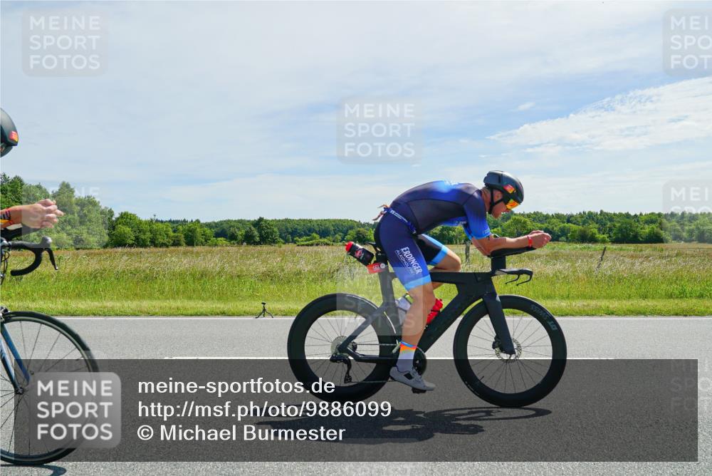 21.06.2026 - Viking Triathlon Michael Burmester http://msf.ph/oto/9886099 21.06.2026 11:44:31 Radfahren 44, 56, 84, 163, 166, 199, 211, 252, 282, 348, 387, 411, 509, 548, 561, 608, 613, 643 meine-sportfotos.de