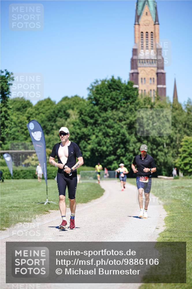 21.06.2026 - Viking Triathlon Michael Burmester http://msf.ph/oto/9886106 21.06.2026 16:12:00 Radfahren  meine-sportfotos.de