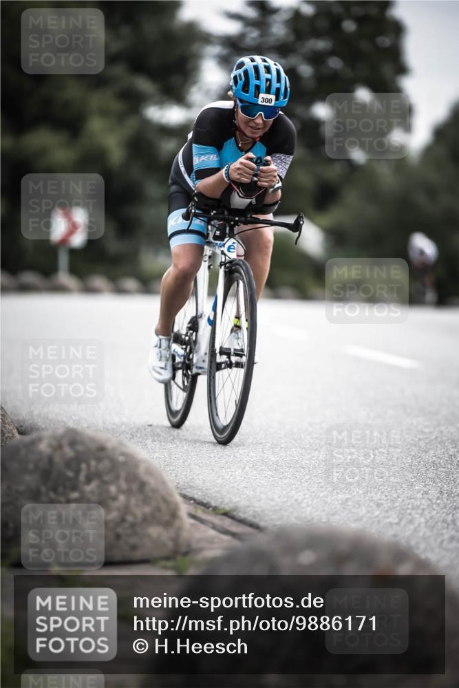 21.06.2026 - 29. Vierlanden-Triathlon H.Heesch http://msf.ph/oto/9886171 21.06.2026 10:39:59 Radfahren 154, 300 meine-sportfotos.de